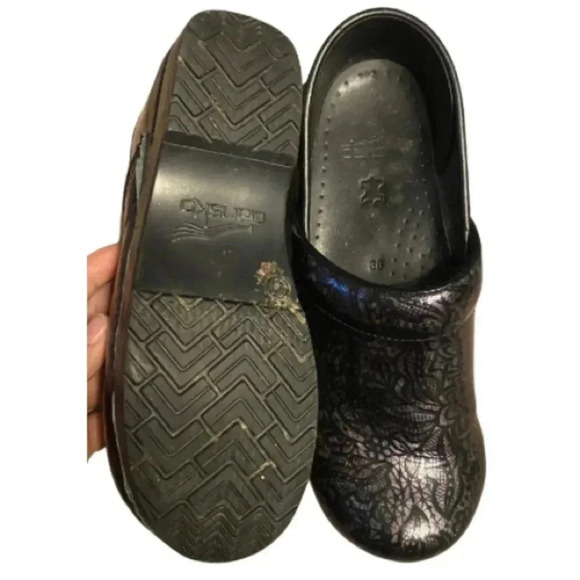 Dansko Black Floral Clogs metallic size 38 us 7.5-8 - Picture 2 of 3